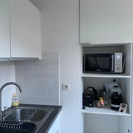 Maison Proche De L'aeroport Et Nantes Casa de Férias *